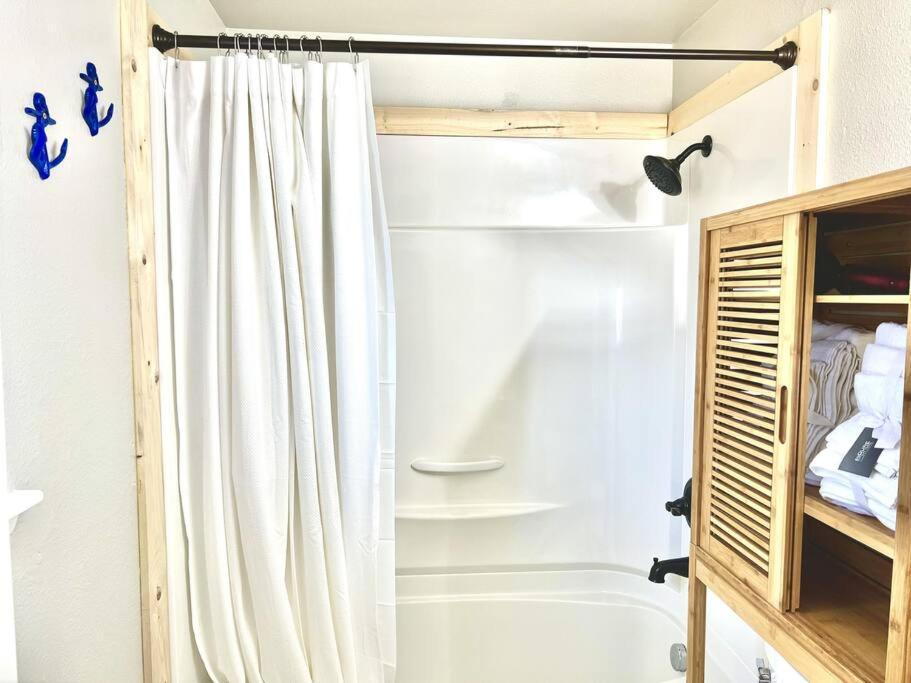 Apartamento Kono Kabana A - An Easy Walk To All The Fun Long Beach Exterior foto